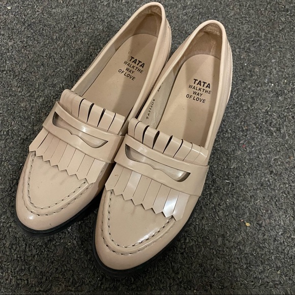 TATA Pink-toned Beige Patent Leather Loafer - Picture 5 of 11